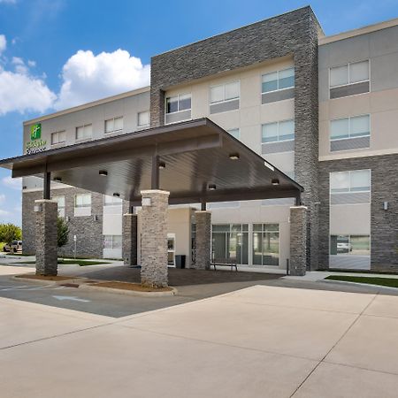 Holiday Inn Express & Suites - Denton South, An Ihg Hotel Exterior foto